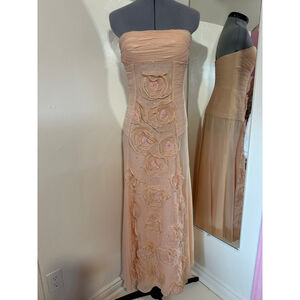 Andy Thê Anh Silk Evening Gown – Strapless 3D Floral Appliqué Dress – Size 2